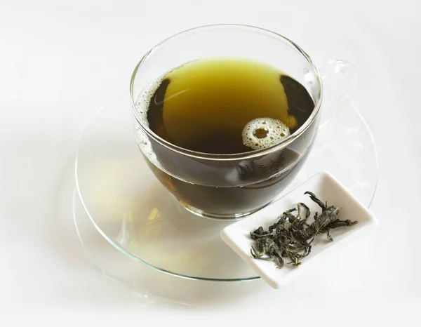 Чай из шелкопряда в чашке — стоковое фото