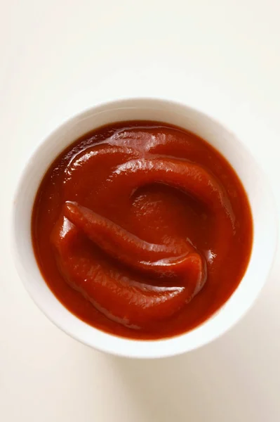 Ketchup in small bowl — Stock Photo, Image