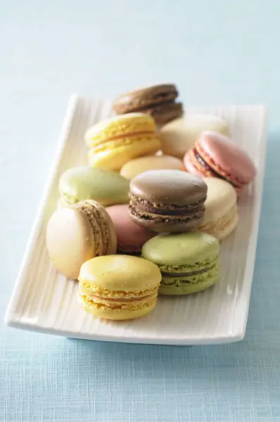 Assorted colored macaroons — Stock Photo, Image