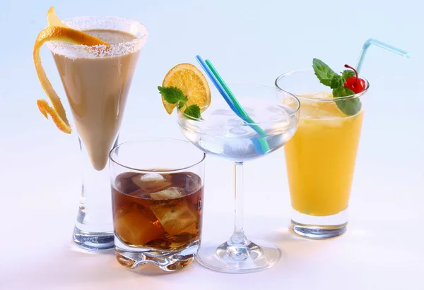 Several cocktails in elegant glasses — Stock Photo, Image