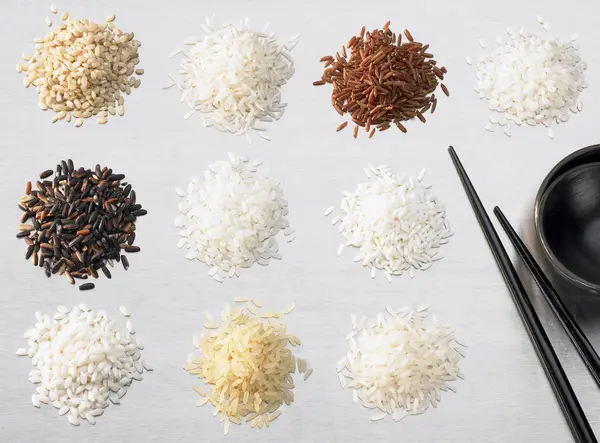 Varios tipos de arroz — Foto de Stock