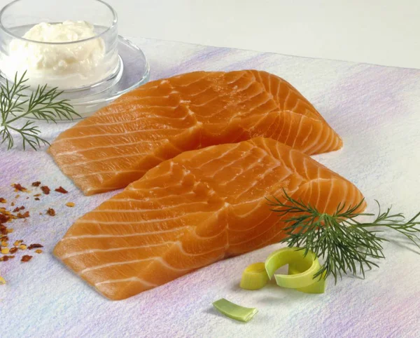 Pieces of fresh salmon fillet — Stock Photo, Image
