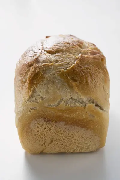 Fehér bádog kenyeret, közeli — Stock Fotó