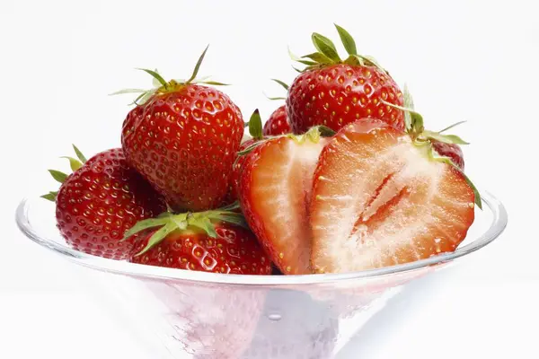 Fresh ripe strawberries — Stock Photo, Image