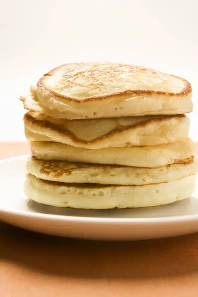 Pile of pancakes on plate — Stock Photo, Image