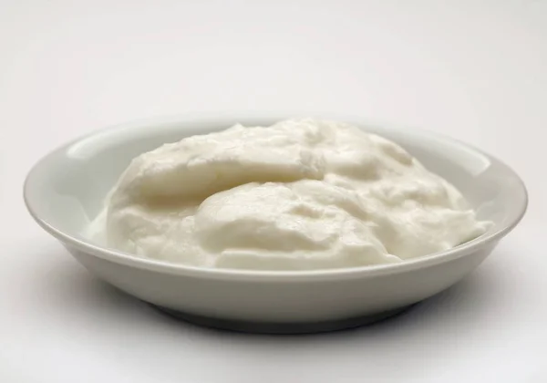 Får mjölk yoghurt — Stockfoto