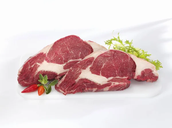 Raw Bison steaks — Stock Photo, Image