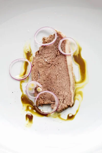 Boiled beef with onions — Stock Photo, Image