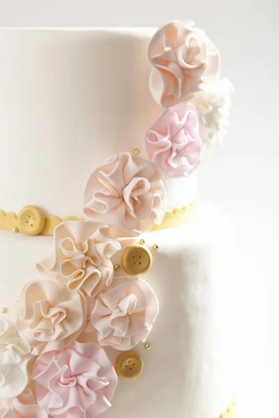Zdobené elegantní svatební dort — Stock fotografie