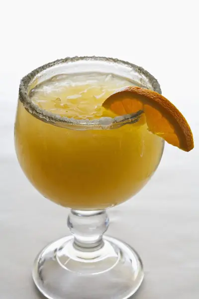 Orange Margarita with a sugared rim — Stock Photo, Image