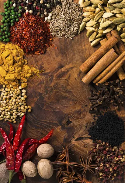 Assorted Spices Wooden Board — Stock Photo, Image