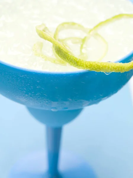 Margarita congelée avec zeste de lime — Photo