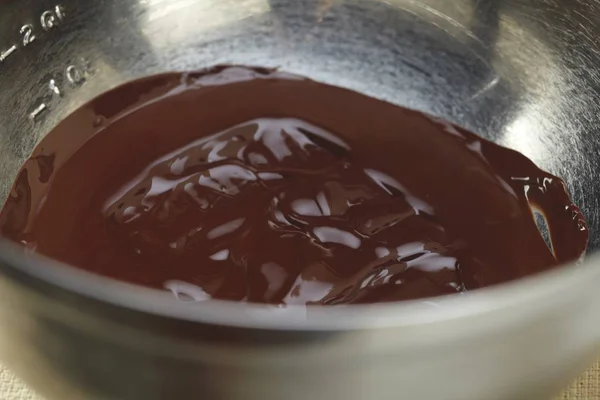 Melted Chocolate in Metal Bowl — Stock Photo, Image