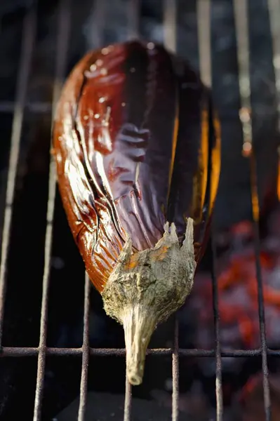 Intera Melanzana Barbecue — Foto Stock