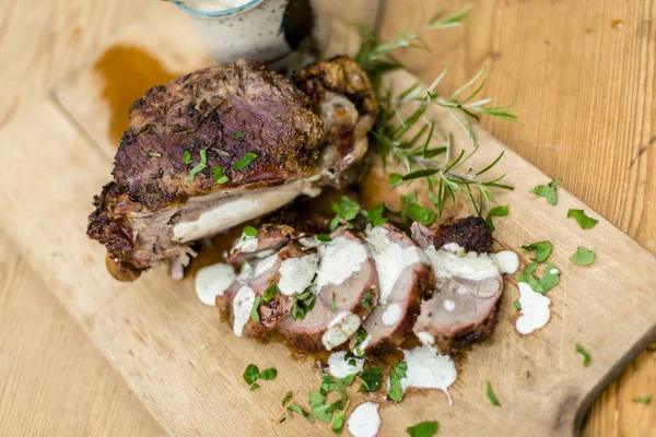 Grilled knuckle of lamb — Stock Photo, Image