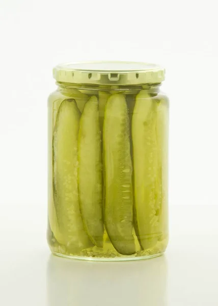 Dill Pickles Burk Vit Bakgrund — Stockfoto