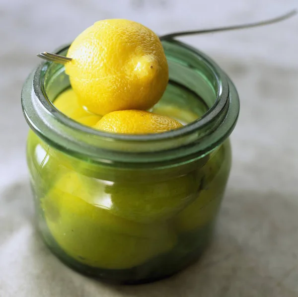 Confit Citrus Jarra Verde Com Garfo — Fotografia de Stock