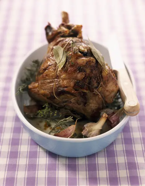 Five hour leg of lamb — Stock Photo, Image