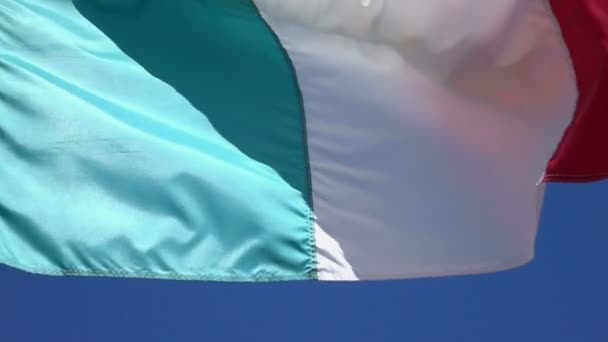 Video of Italian Flag in real slow motion — Stock Video