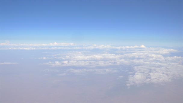 Letecký snímek nad mraky v rozlišení 4k — Stock video