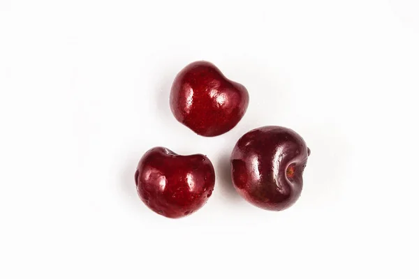 Ripe juicy sweet cherries isolated on white background — Stock Photo, Image