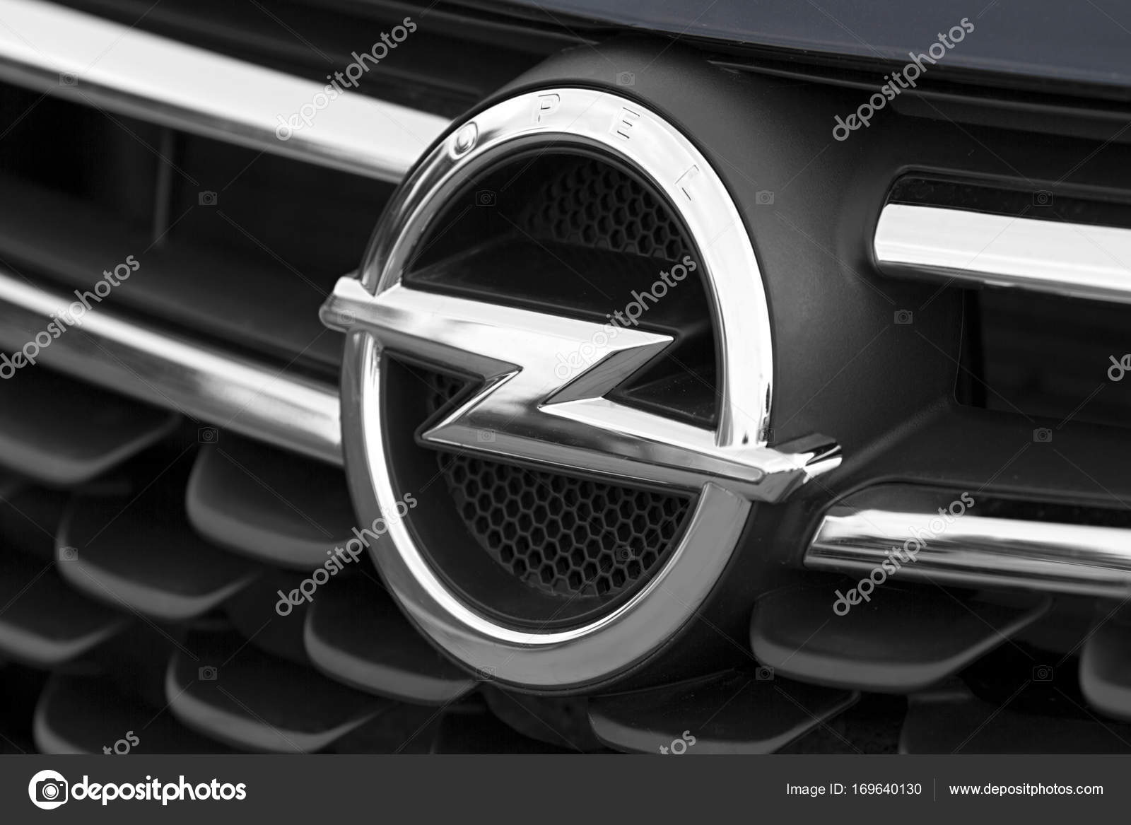 Opel Logo Stock Illustrations – 43 Opel Logo Stock Illustrations, Vectors &  Clipart - Dreamstime