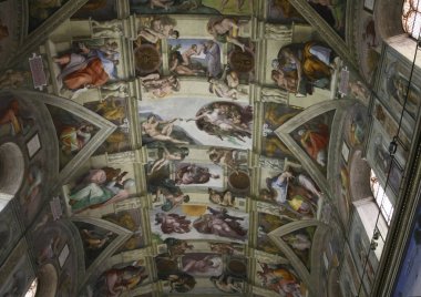 Rome, İtalya - 20 Haziran 2011: Tavan Sistine Chapel Vatikan Müzesi'nde.