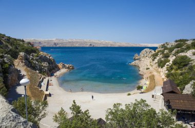 Karlobag, Hırvatistan, kumlu plaj görünümünü 