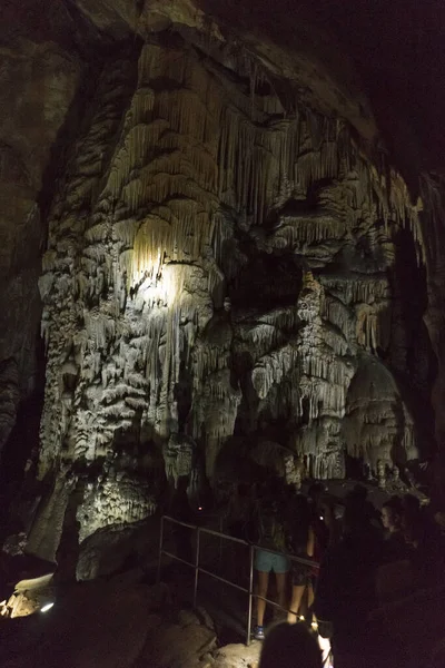 View Illuminated Cave Stalactites — Stock Photo, Image