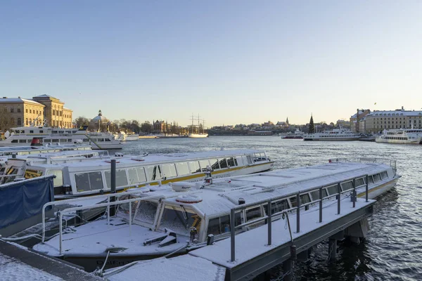 View River Boats Winter Day — Stock Photo, Image