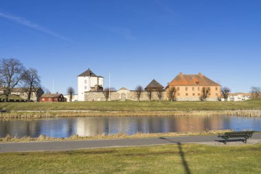 scenic view of beautiful medieval architecture and lake