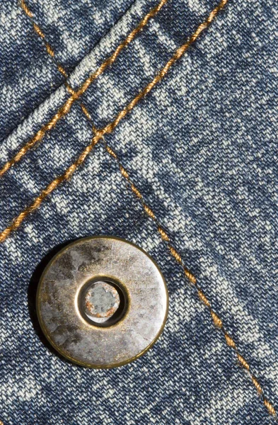 Blu jeans texture sfondo e bottone e cucitura per l'area di testo — Foto Stock