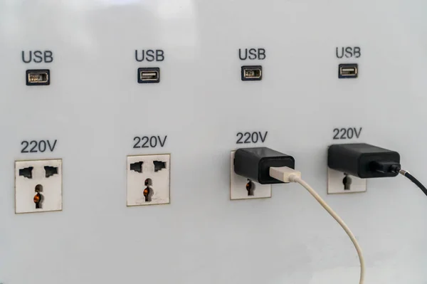 Usb Слот Кріпиться Стіни Зарядки — стокове фото