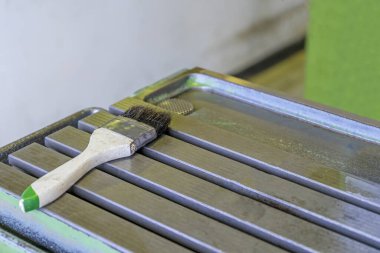 Cnc makine masa atölyesindeki fırça temizleme