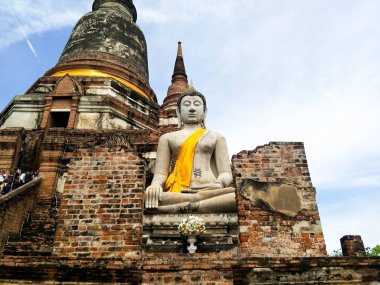 Wat Yai Chai Mongkol, antik Buda