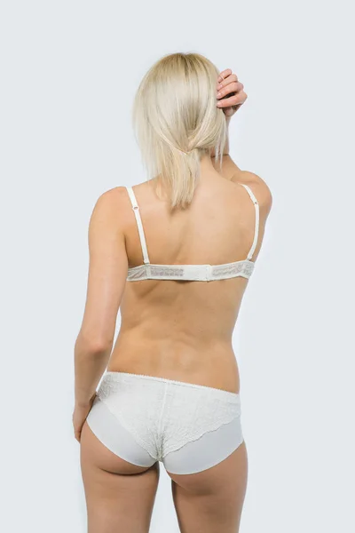 Snap modelo loira Mulher em roupa interior branca — Fotografia de Stock
