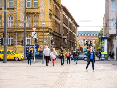 Meşgul Baross Meydanı ve Kerepesi Yolu 'nu Peo ile görüntüle