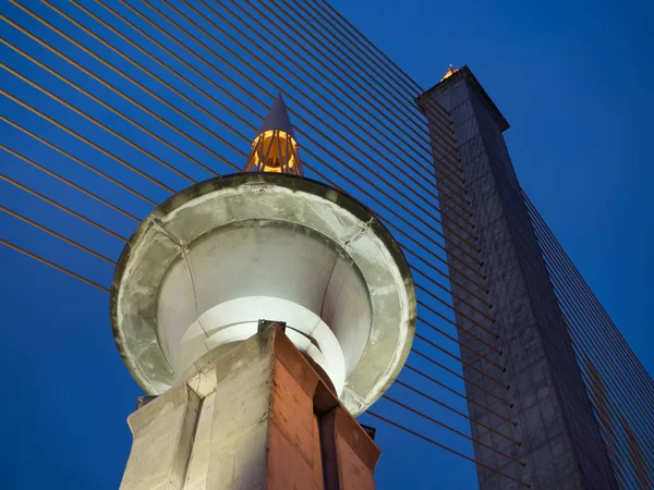 Rama VIII kablo Köprüsü