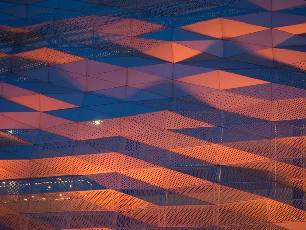 Cahaya oranye di fasad — Stok Foto