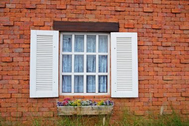 Beyaz windows ve bricbox