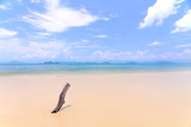 deniz kum gökyüzü