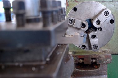 yakın çekim çelik Torna