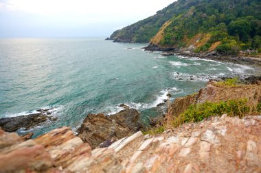 Kırmızı soi ve deniz