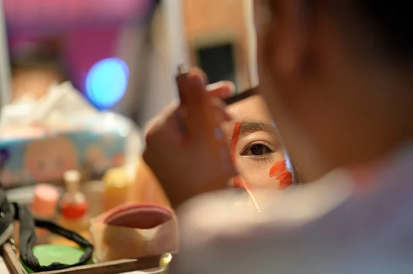 Chinese opera make-up — Stockfoto