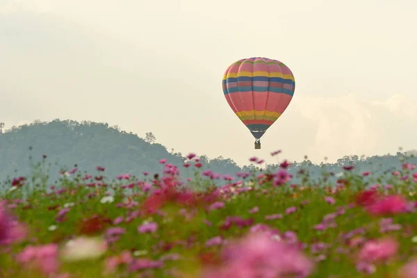 Montgolfière ou air chaud — Photo