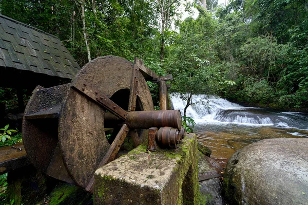 forrest türbin baler