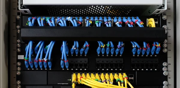 Lan kabel voor internet — Stockfoto