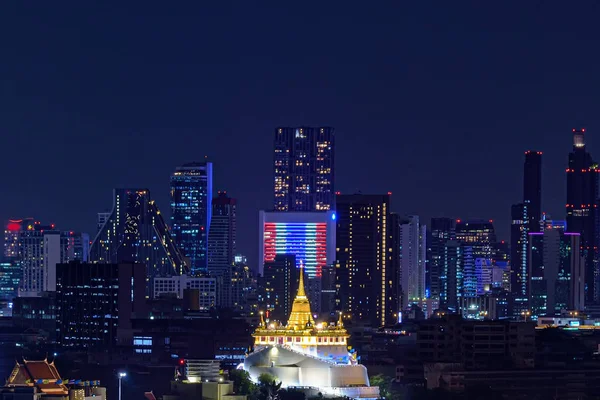황금산은 방콕의 종교적 건축물이다 — 스톡 사진