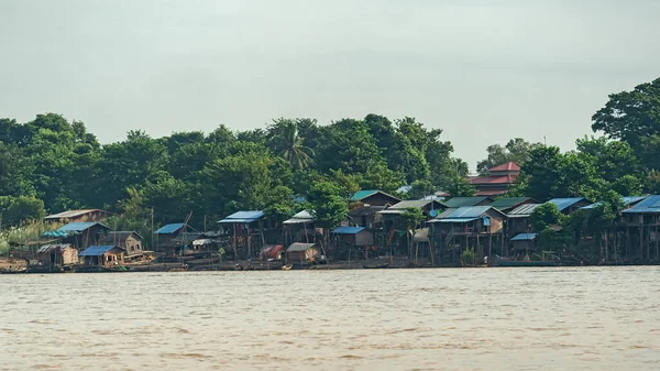 Vida Largo Del Río Gente Lava Ropa — Foto de Stock