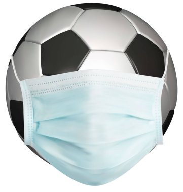 Maskeli futbol topu. Corona virüs koruması. Beyaz arkaplanda izole.